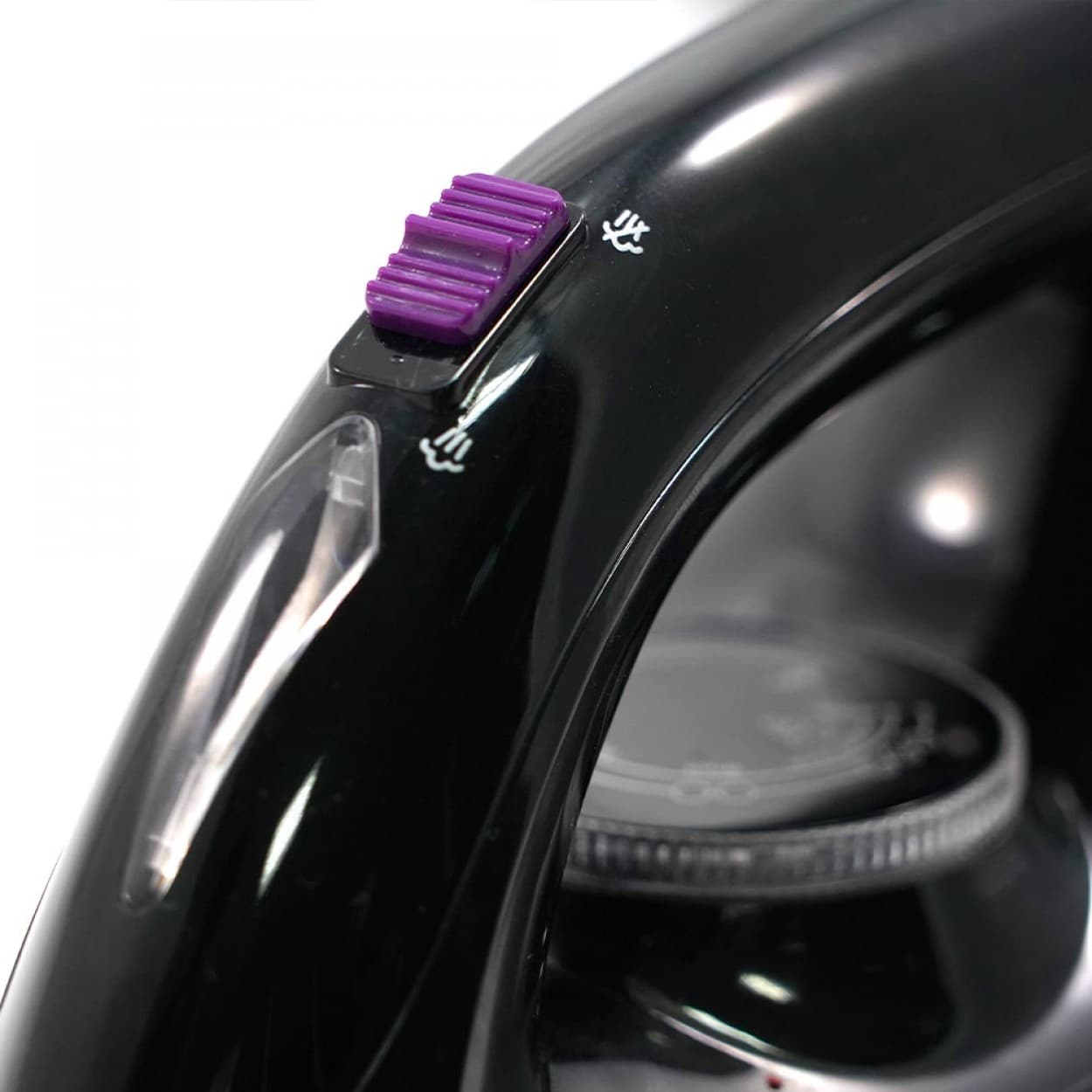 HomeVero Steam Station 2400W Black with Purple HV-21981