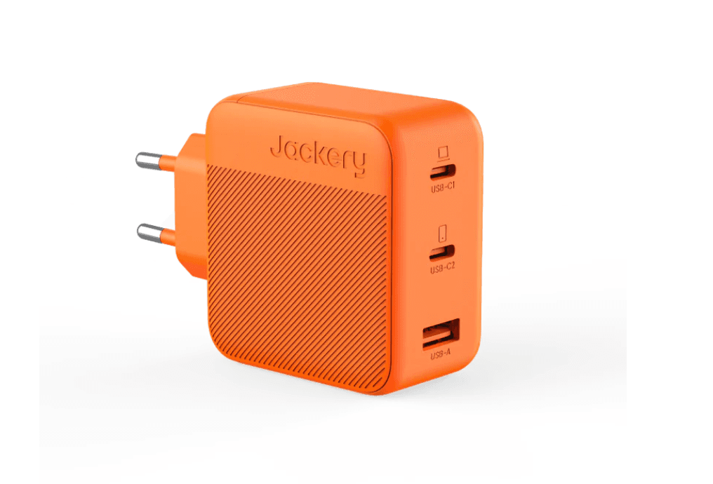 Jackery 102W GaN 3-Port Fast Charger