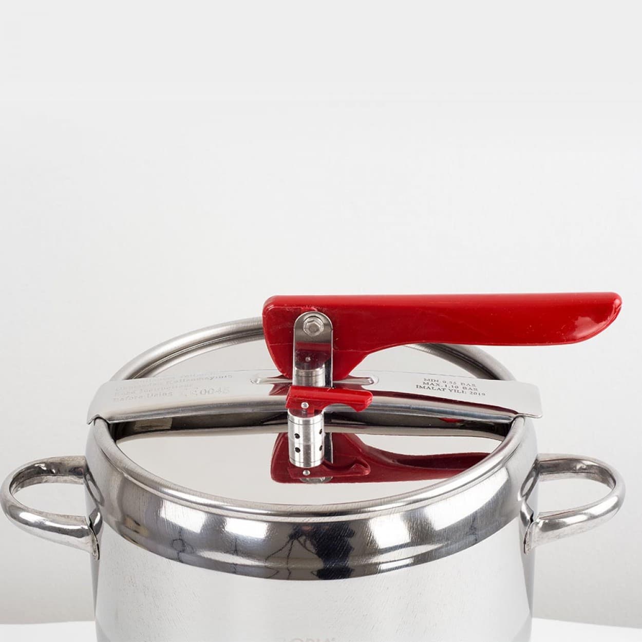 PRESSURE COOKER 12lit ZLN5617